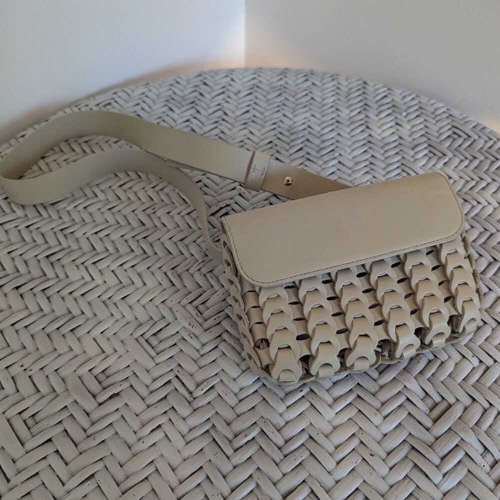 LoQ belt bag